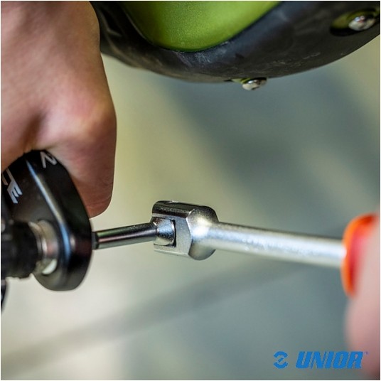 Klucz do pedałów UNR-1613S/1BI imbus 8mm -zdjęcie numer 2